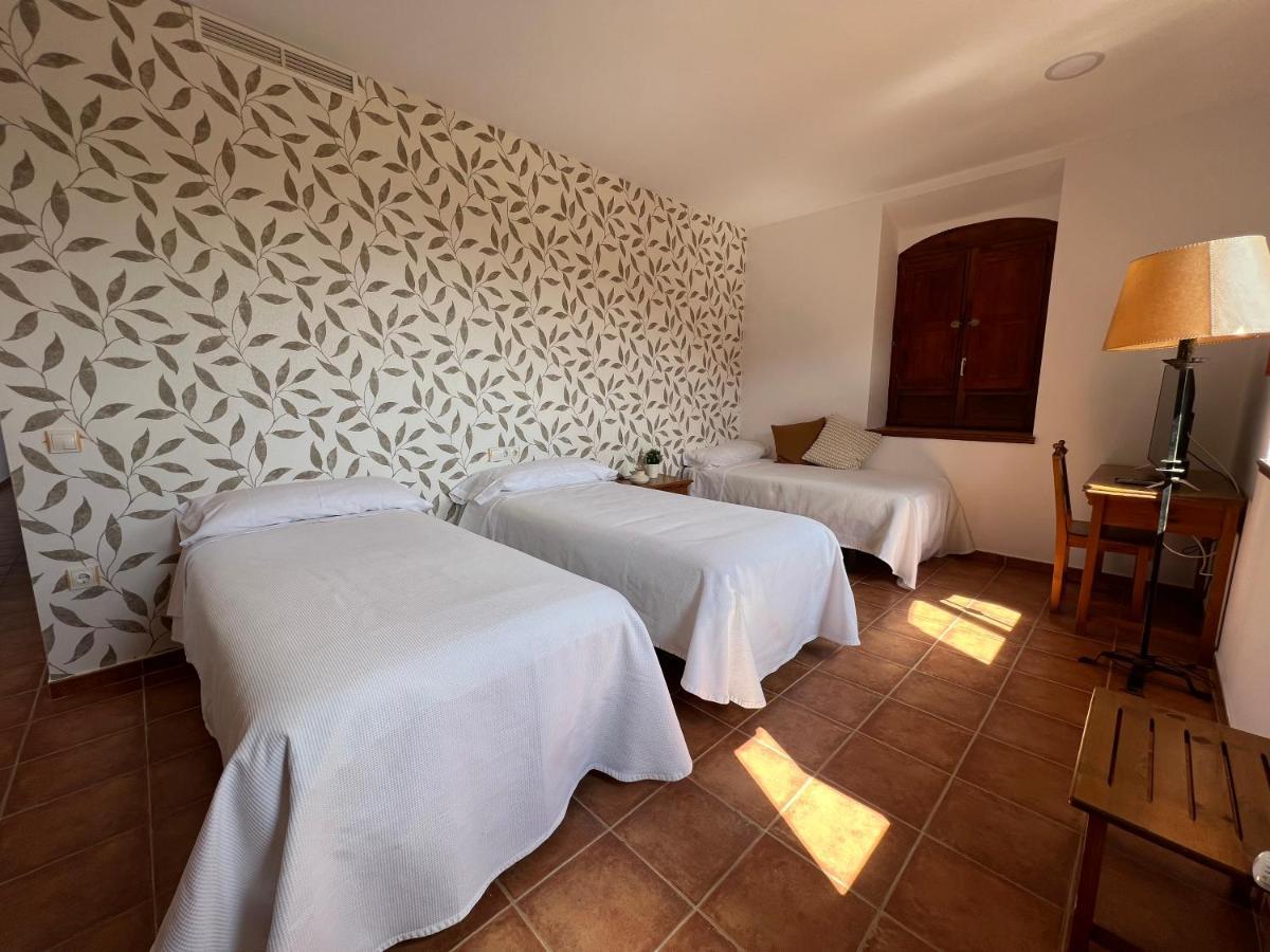 Hostal Villa El Colmenar Mombeltrán Exteriér fotografie